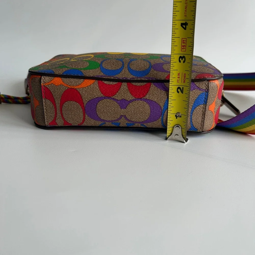 Coach Jamie Camera Bag Rainbow Signature Canvas Crossbody Excellent